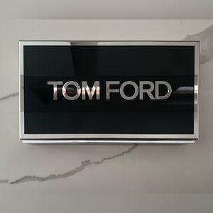 Tom Ford Display